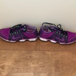 Nike sapatos Purple Zoom Feminino Tamanho 85 Poshmark Nike sapatos Purple Zoom Feminino Tamanho 85 85 85 Poshmark a09eae